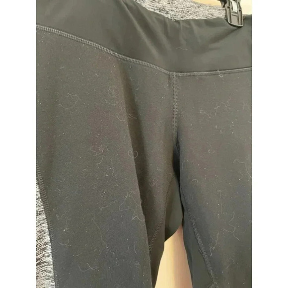 Champion Women's Size Medium Black & Gray Leggings - Picture 4 of 8